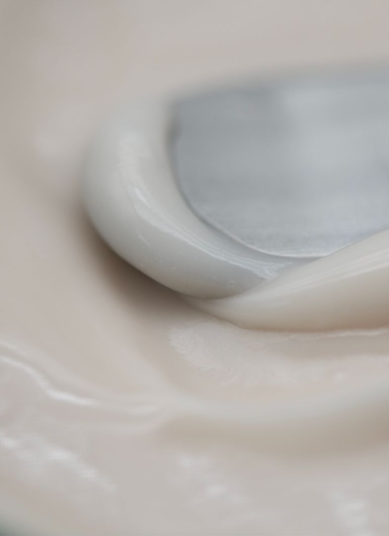 Niacinamide : l’actif apaisant qui transforme la peau sensible